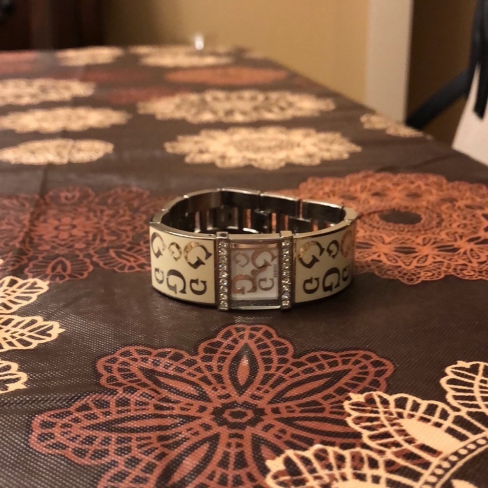 Guess Watch